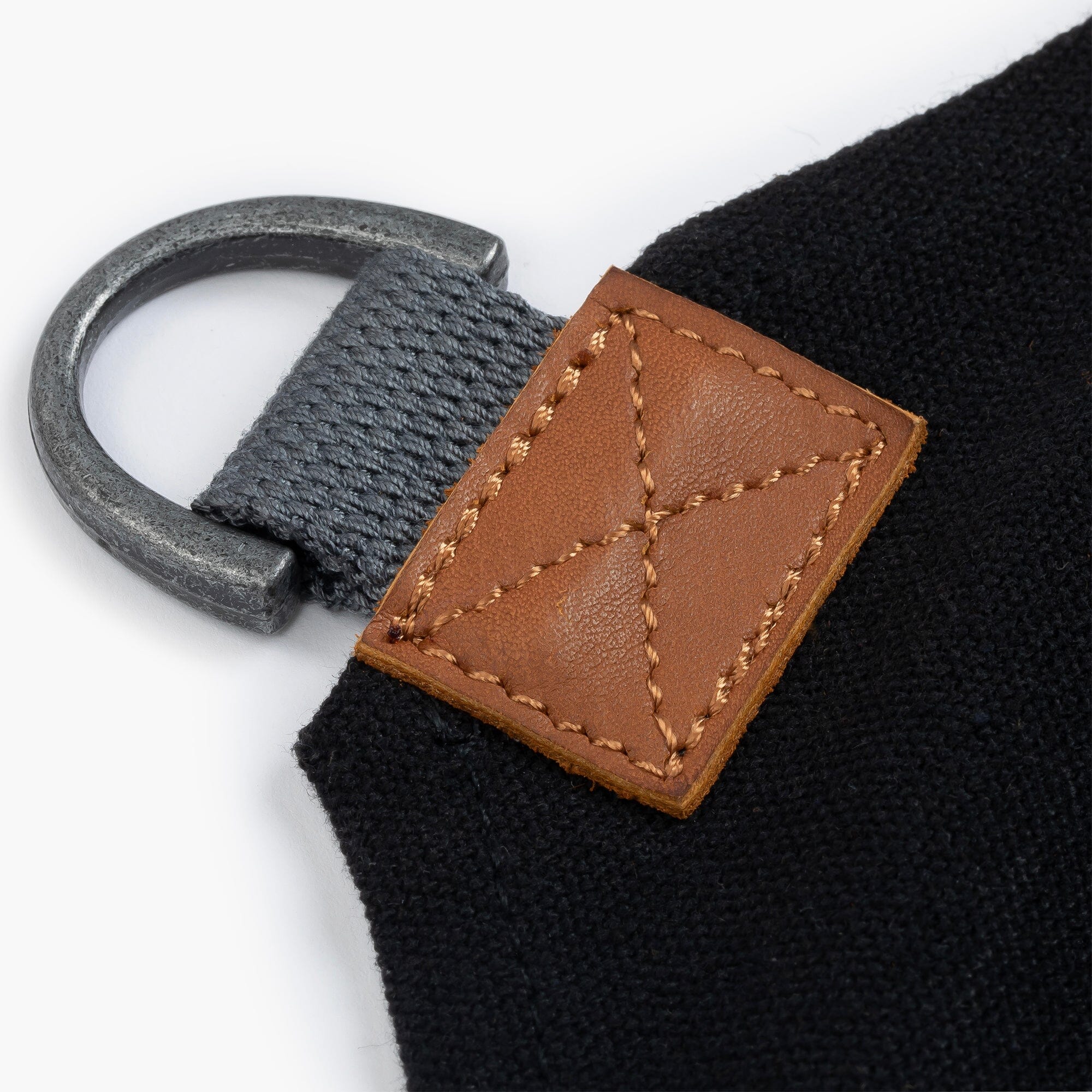classic-crossback-apron-black-04-04-CKW-494_CrossbodyApron-Black_PDP_04 Classic Crossback Apron