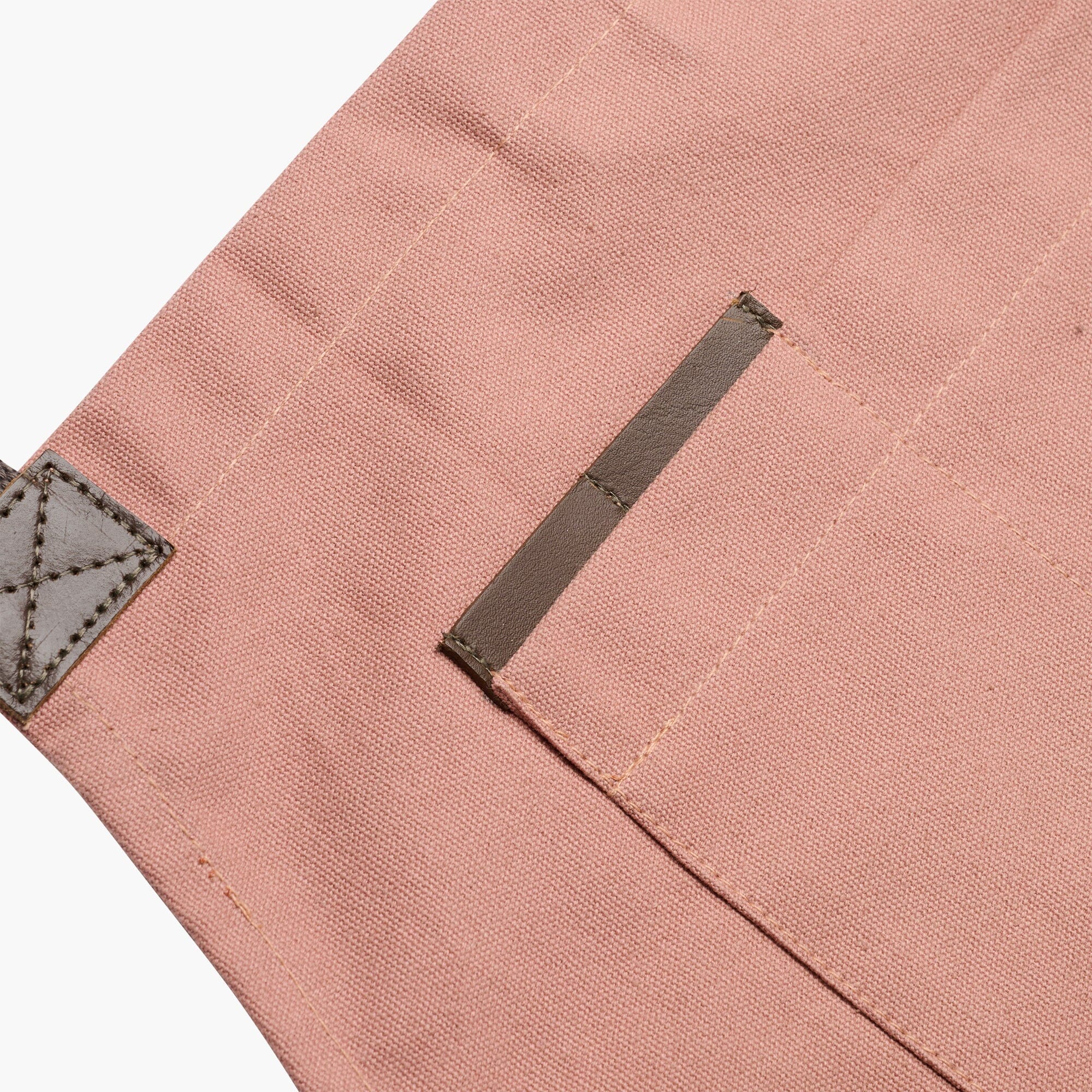 crossback-apron-dusty-pink-02-02-CKW-484_CrossbodyApron-DustyPink_PDP_02 Classic Crossback Apron