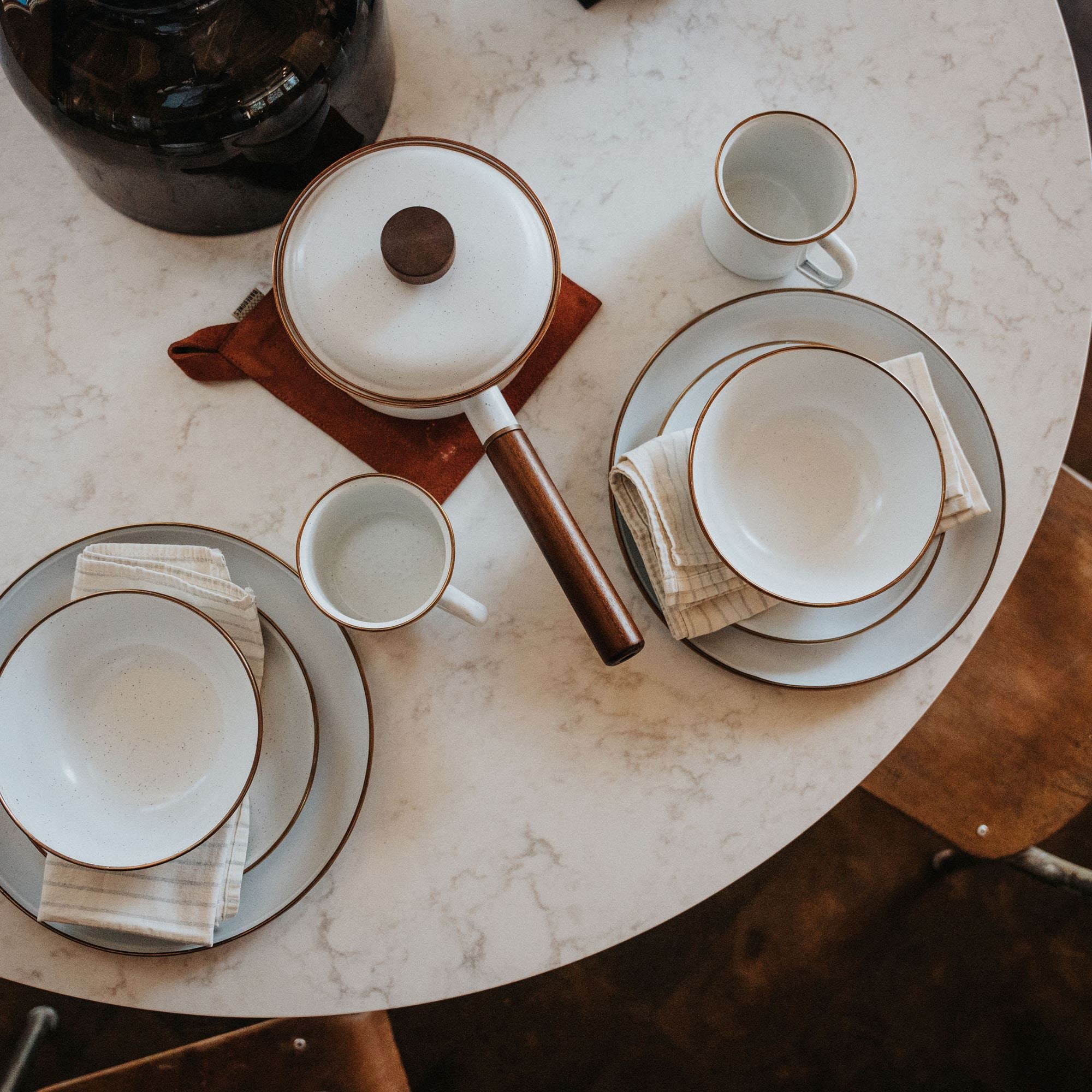 enamelware-dining-collection-eggshell-33-33-EnamelDiningSet-16pc_02 Enamelware Dining Collection - Eggshell