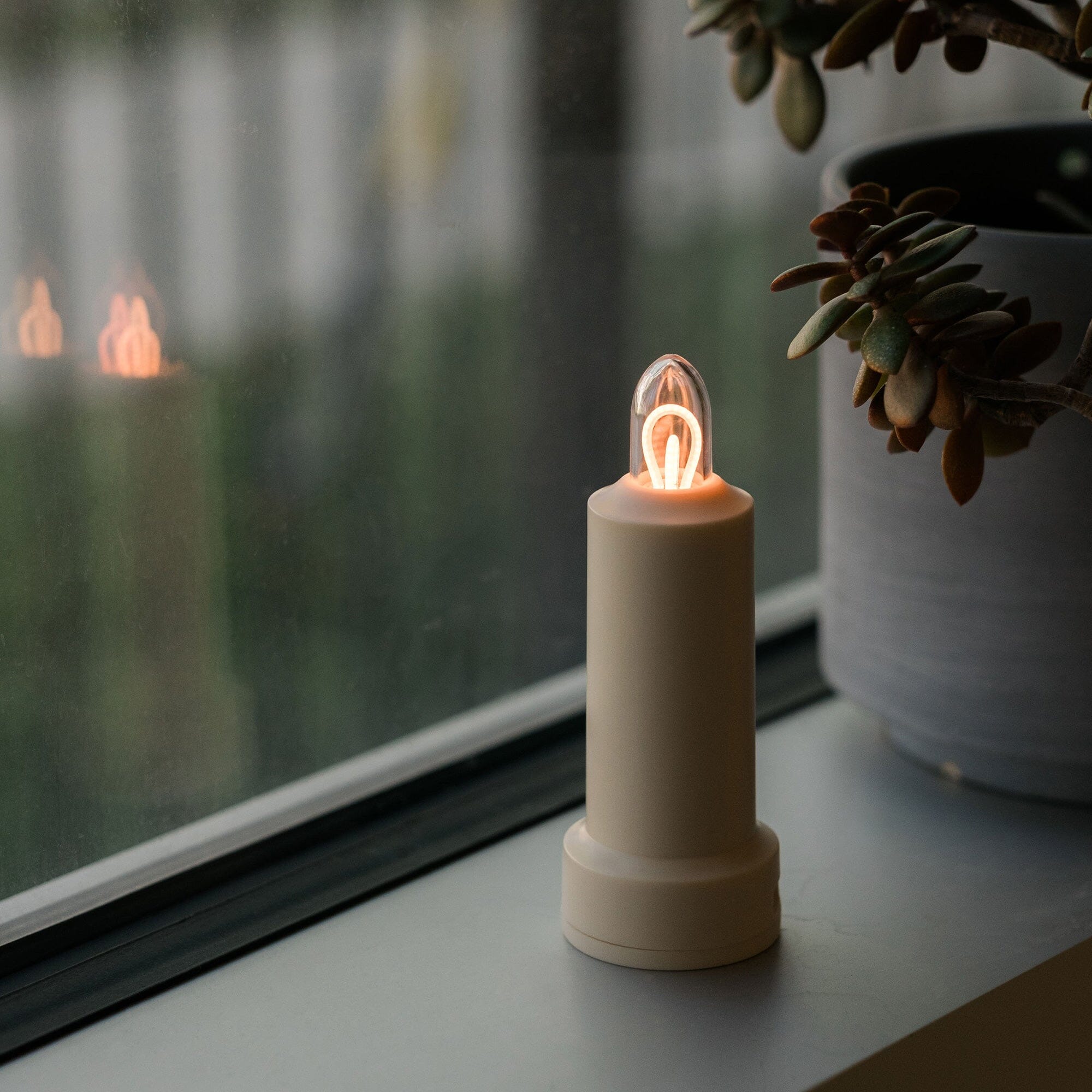 flameless-candle-15-15-LIV-207_FlamelessCandle-VintageWhite_PDP_06 Flameless Candle