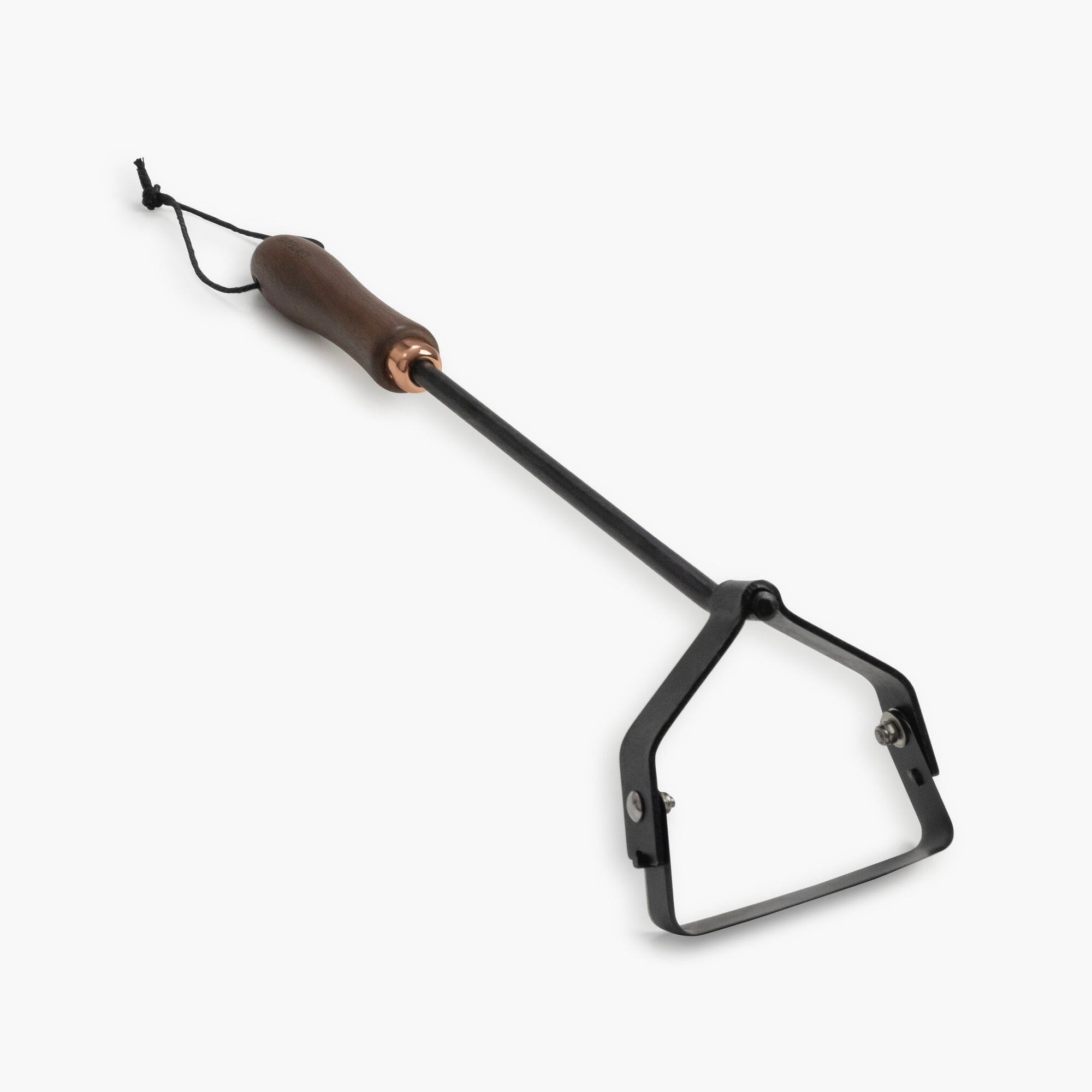 stirrup-hand-hoe-01-01-GDN-095_StirrupHandHoe-Walnut-Black_PDP_01 Stirrup Hand Hoe