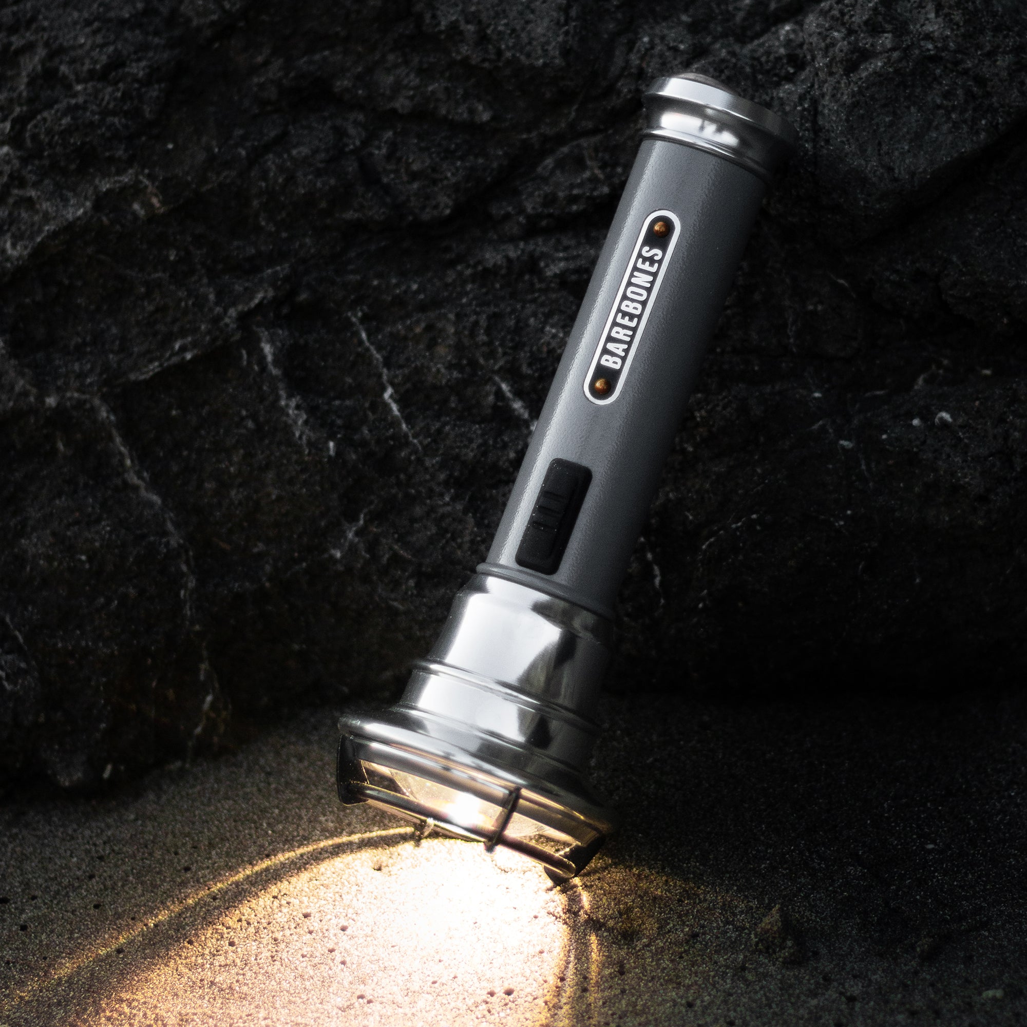 vintage-flashlight-04-04-LIV-291_VintageFlashlight-SlateGray_PDP_05_db9a8667-3f08-41b9-89ac-0ec5d1cfd810 Vintage Flashlight